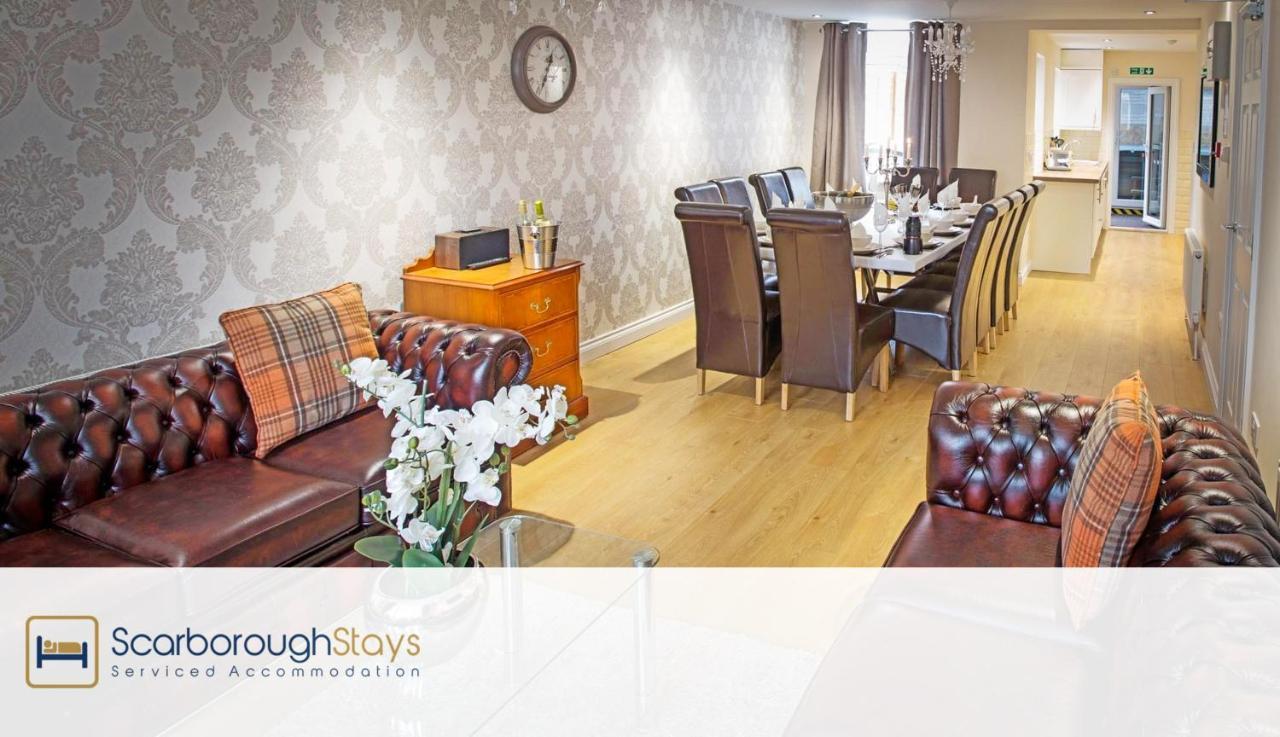 - Luxury Townhouse Ideal For Large Groups - Hot Tub Scarborough