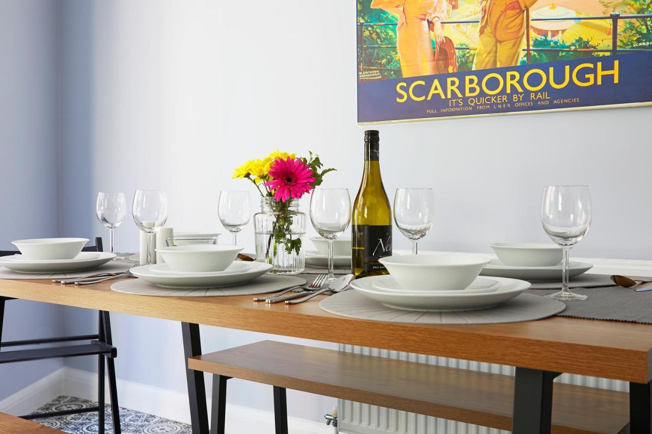Holiday home Beautifully Furnished 4-bed Townhouse On South Cliff Scarborough