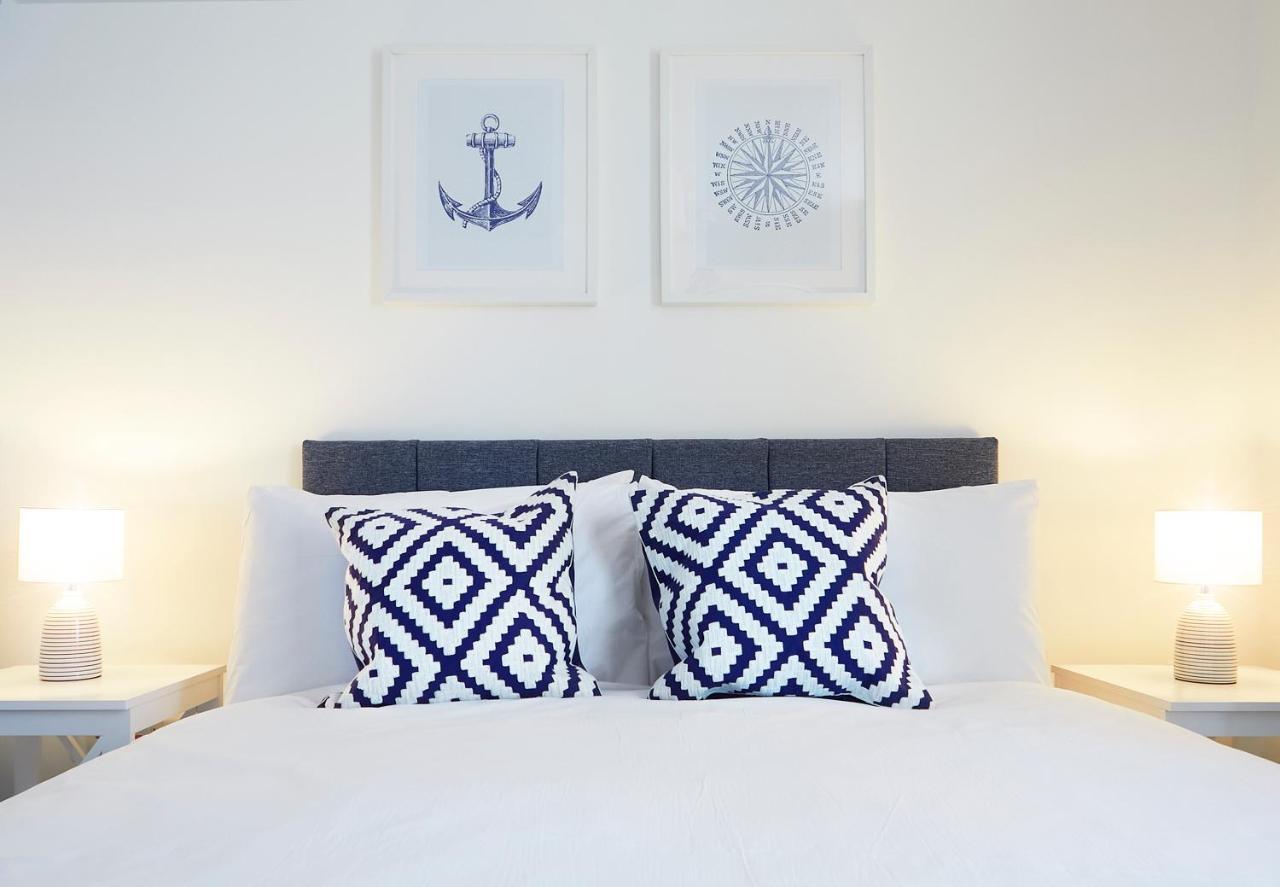 Beautifully Furnished 4-bed Townhouse On South Cliff Holiday home *
