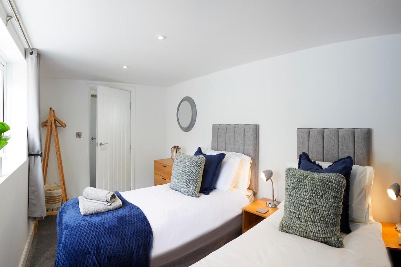 Apartment The Hideaway @ Empire 39: Town Centre Retreat Near Train Station Scarborough