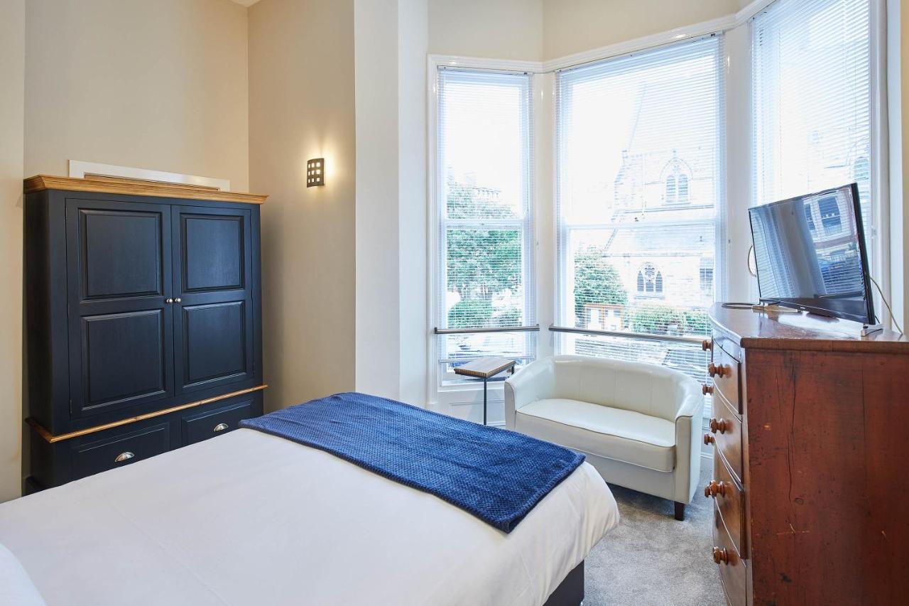 Apartment Host & - Three Bays Scarborough