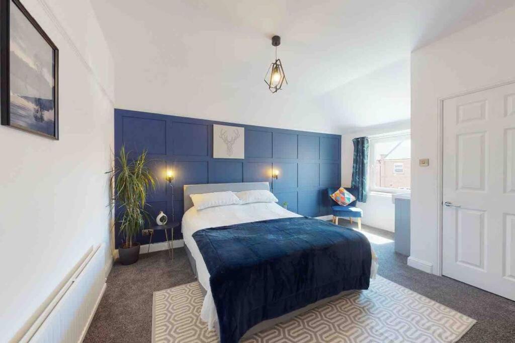 No.10 Seaside - 1st & 2nd Floor Apartment Scarborough