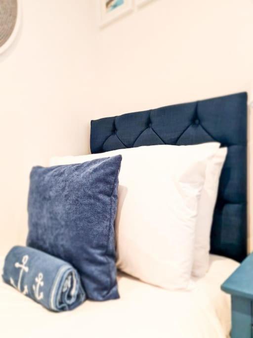 The Hideaway Luxury 5* 2 Bed Garden Scarborough