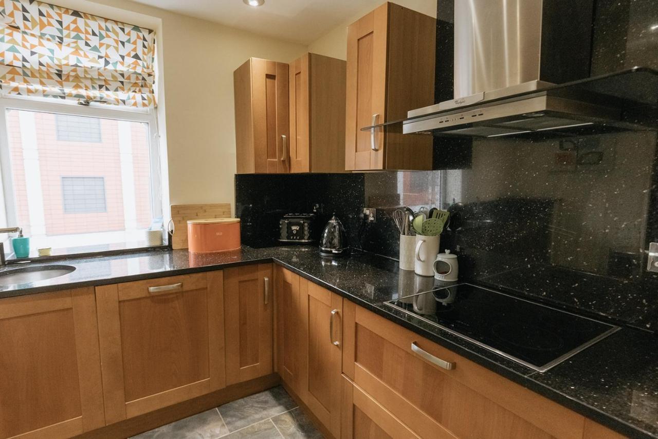 Barwick - Spacious 2 Bed With 2 Floors Located In Scarborough, Great For Family Trips! *