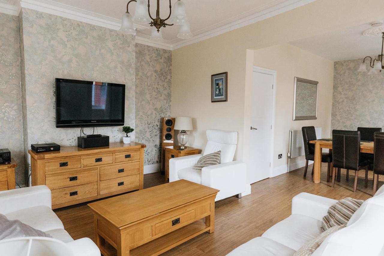 Barwick - Spacious 2 Bed With 2 Floors Located In Scarborough, Great For Family Trips! Scarborough