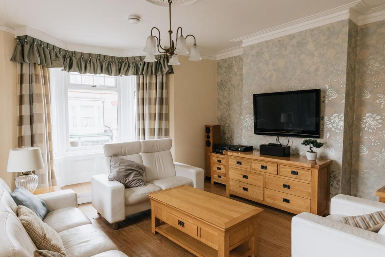 Apartment Barwick - Spacious 2 Bed With 2 Floors Located In Scarborough, Great For Family Trips! *