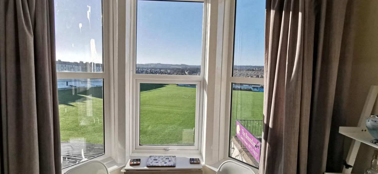 Cricketers View Too - Flat 6 Scarborough