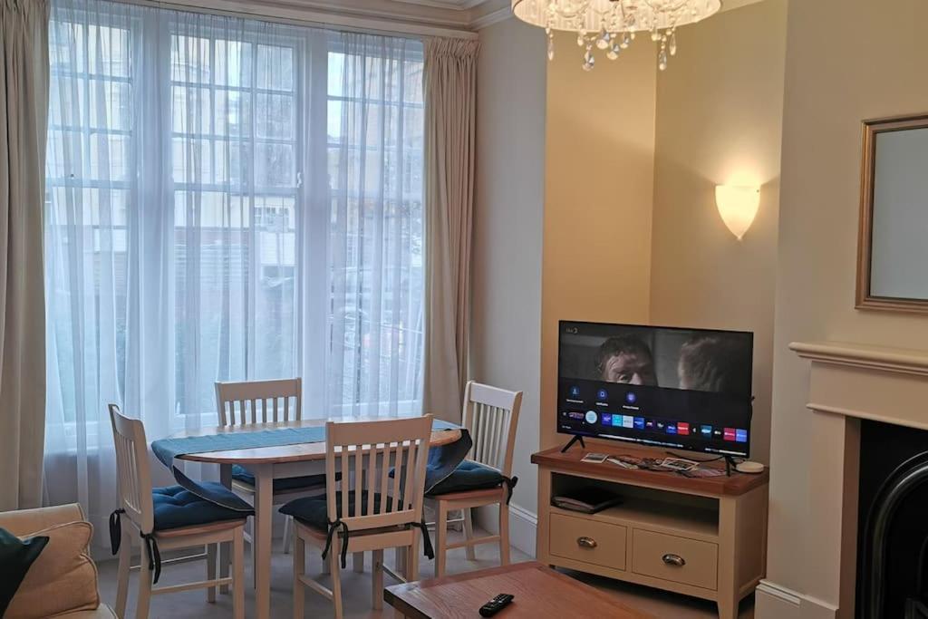 27 Princess Royal House - Ground Floor