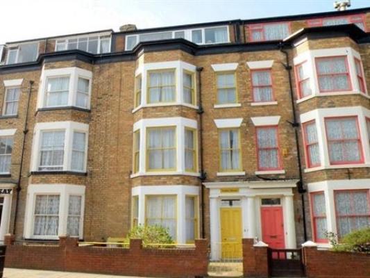 Acedale Apartment