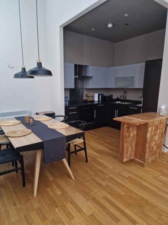 Town Centre Luxury Apartment