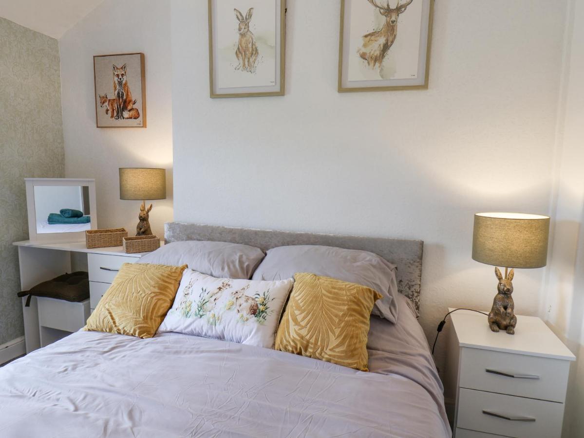 3 Auborough Street *