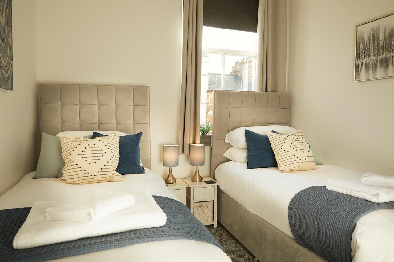 Apartment Sea View Serenity, Breath Taking Sea View Sleeps 4, Yorkshire Coast Lets