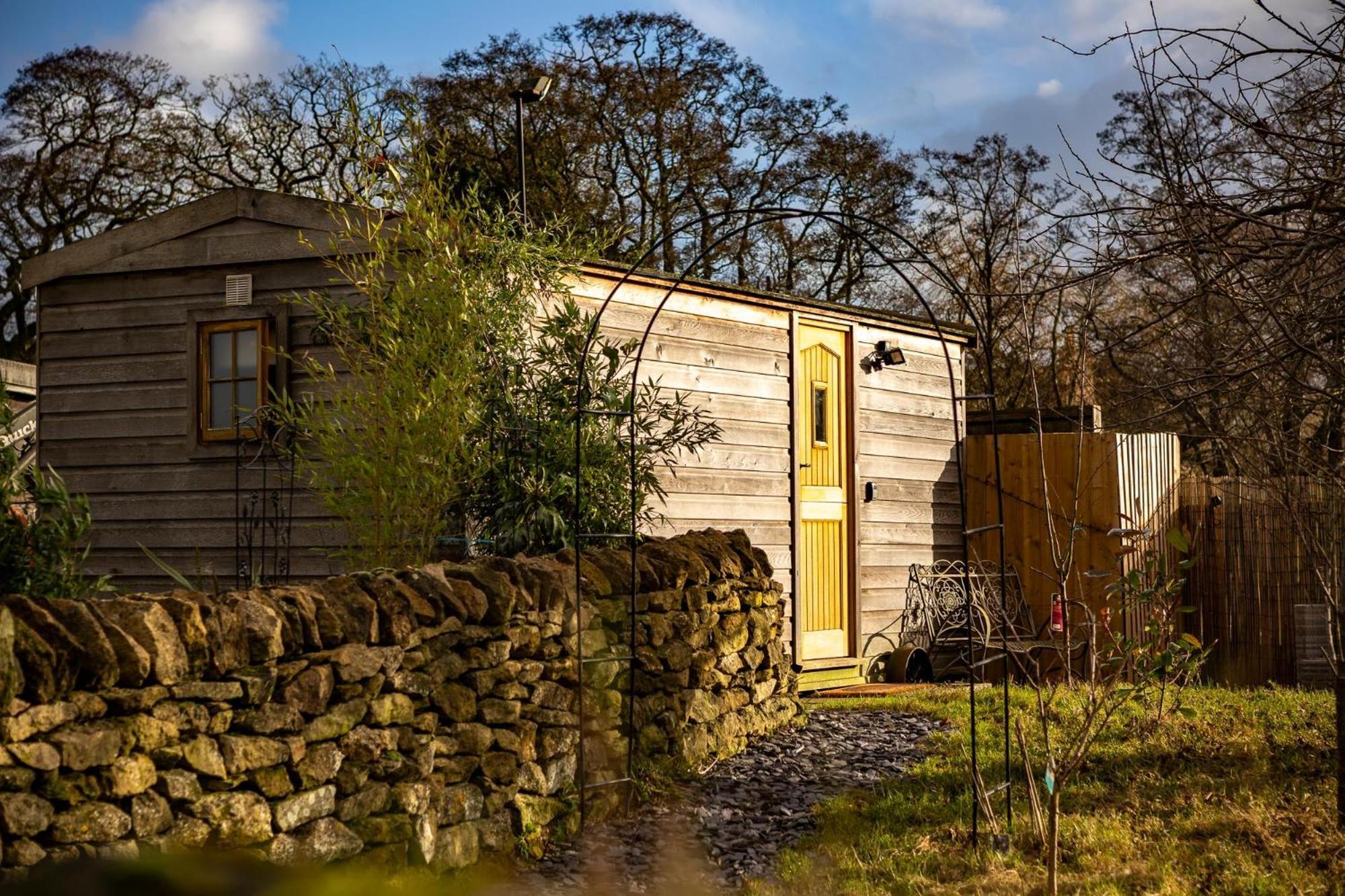 Shepherds Hut, West Ayton, *