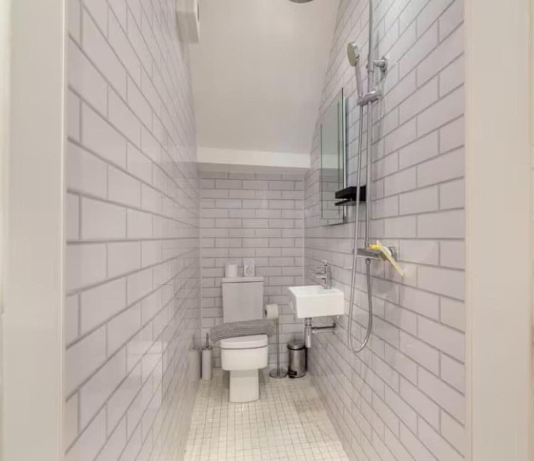 Molokai Snug Location North South Bay Courtyard Garden Parking Apartment *