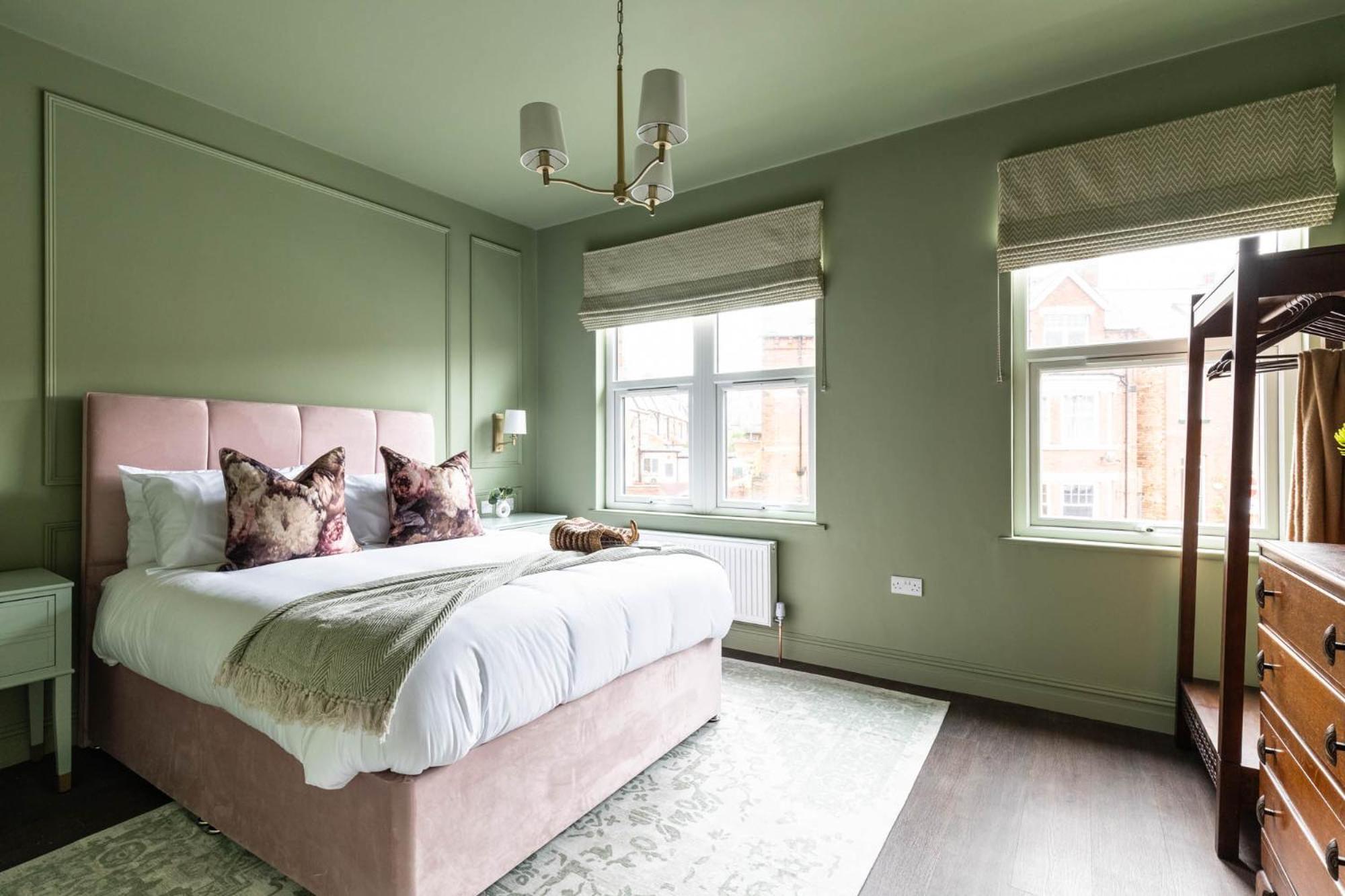 Emerald Park - Hot Tub & Games Holiday home