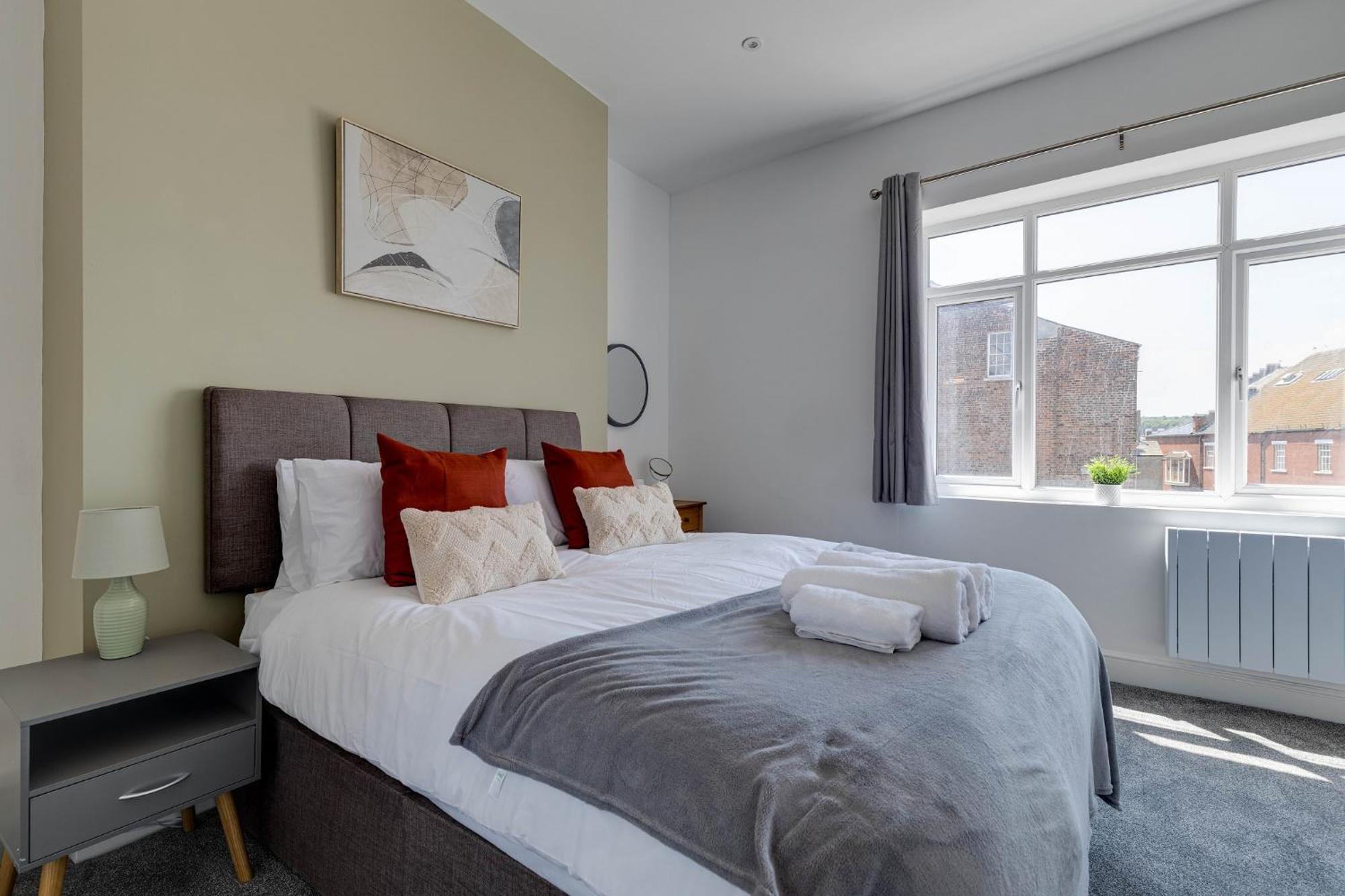 No 2 At Empire 39 Apartment Scarborough