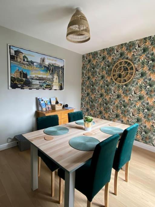 Sea Biscuit Cottage, Holiday home Scarborough