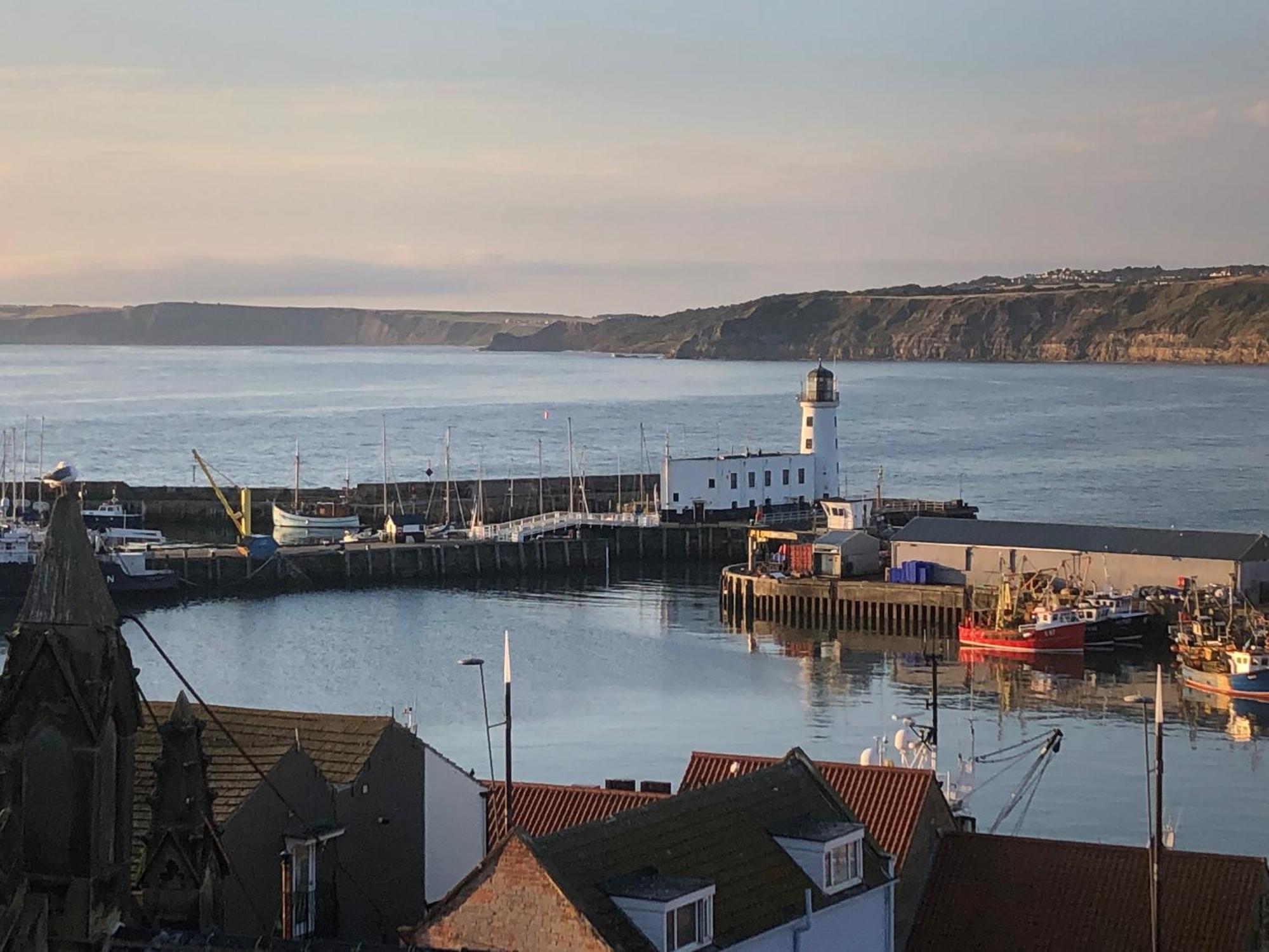 Kitson House - Sea Views, 1 Min Walk To Harbour Holiday home *