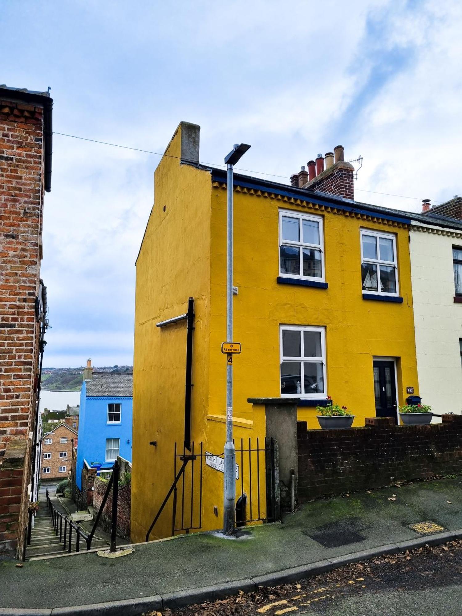39 St Marys Walk Scarborough