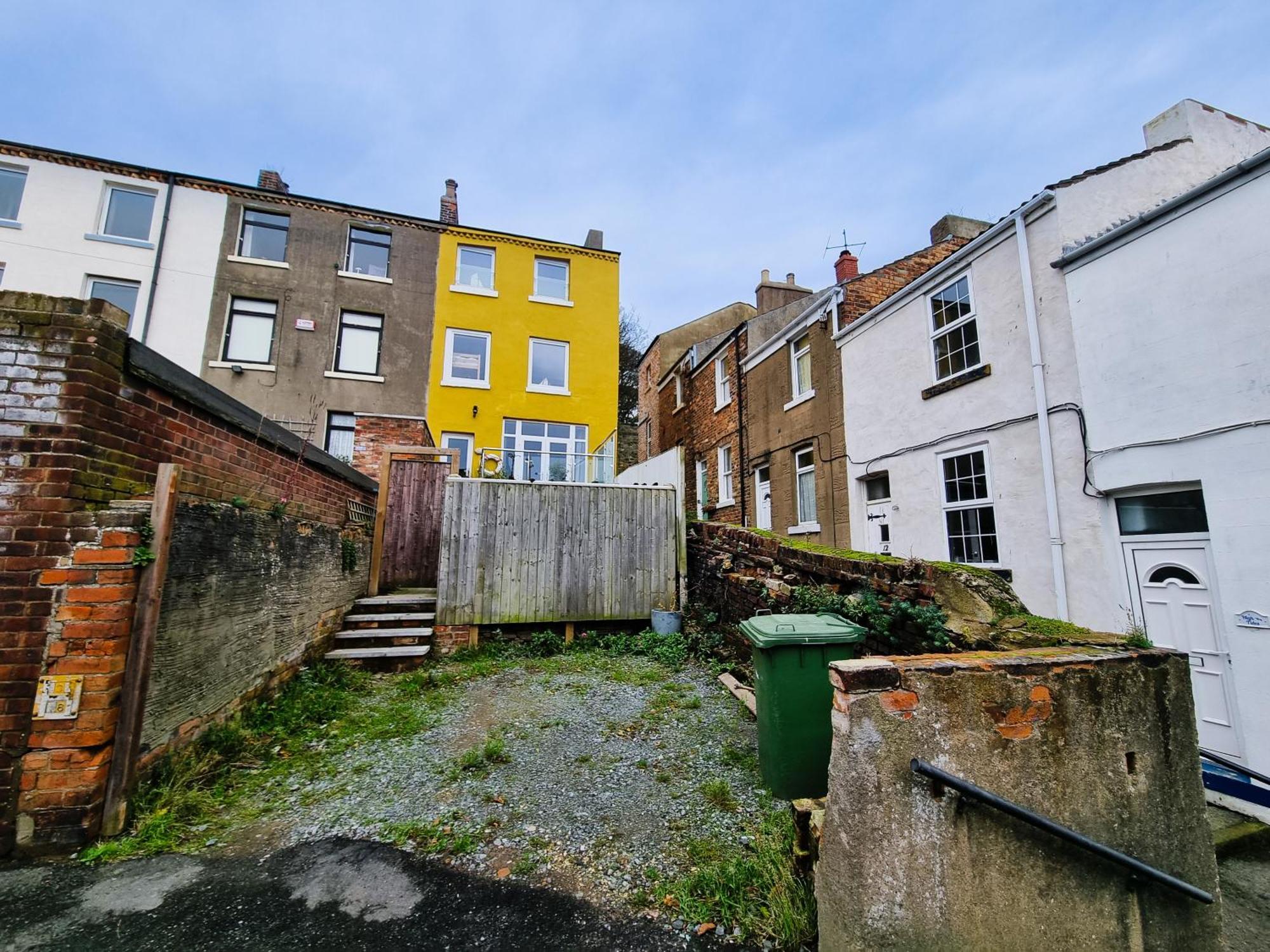 39 St Marys Walk Holiday home