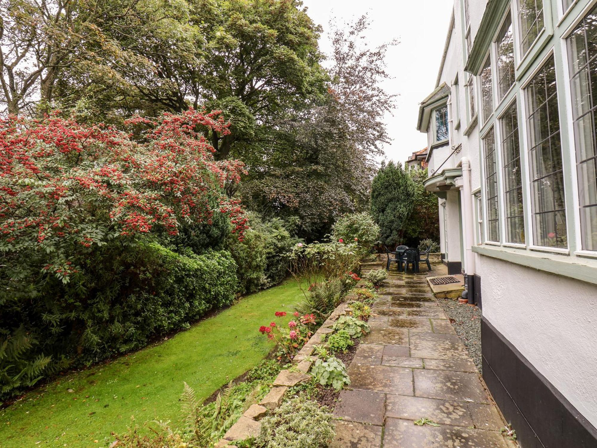 Tor Holiday home