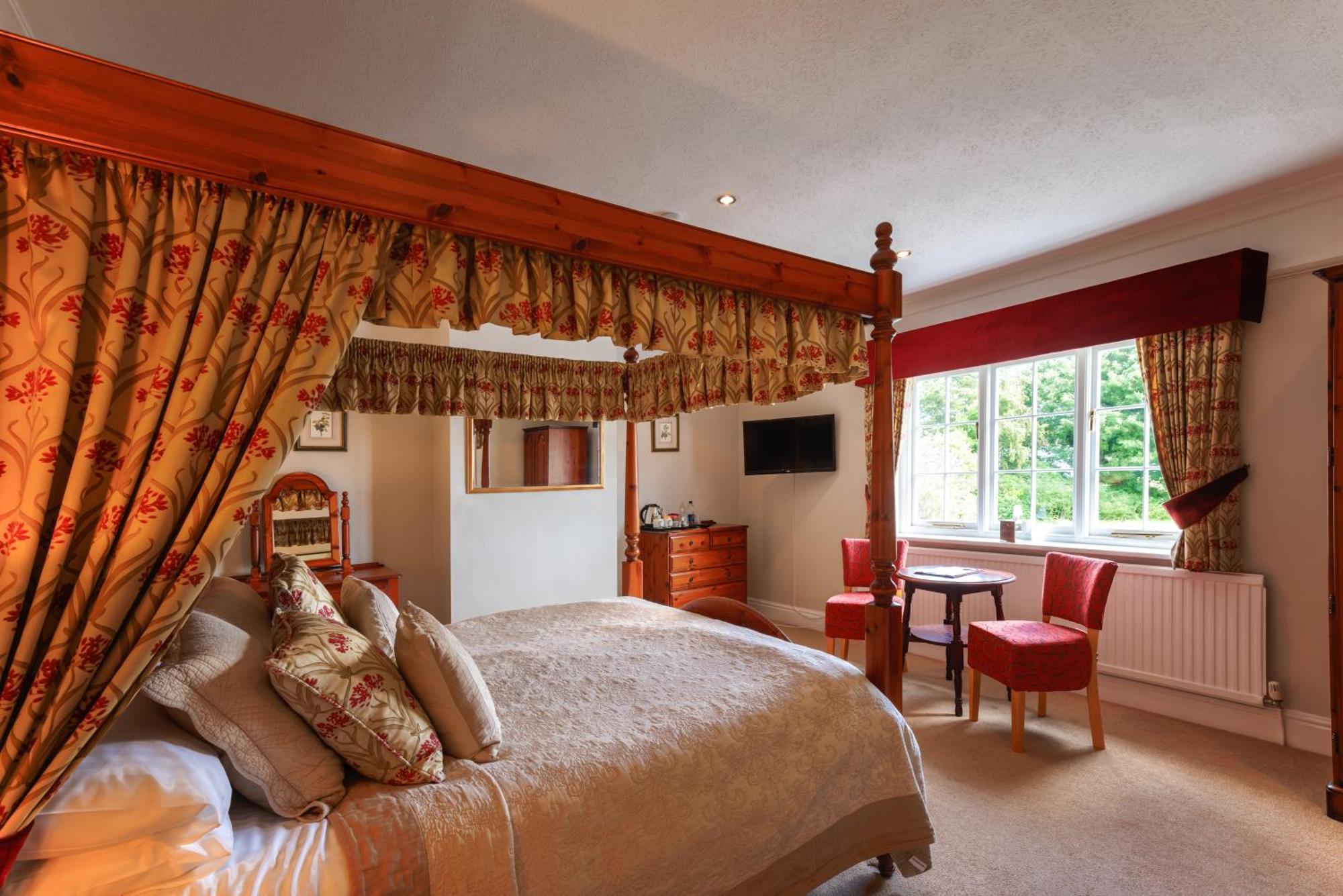 Inn Blacksmiths Arms 4*