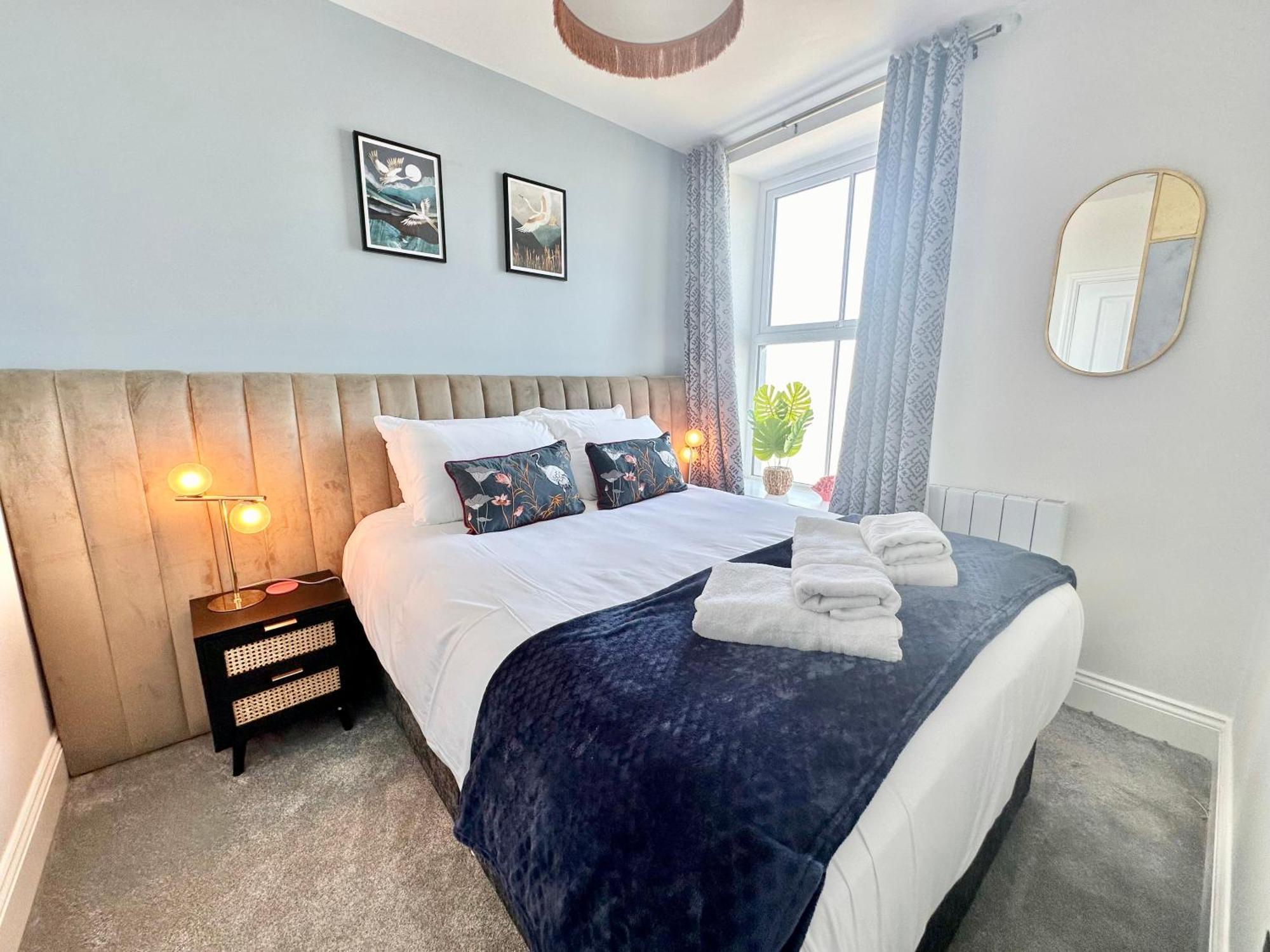 The Azura No 4 Apartment Scarborough