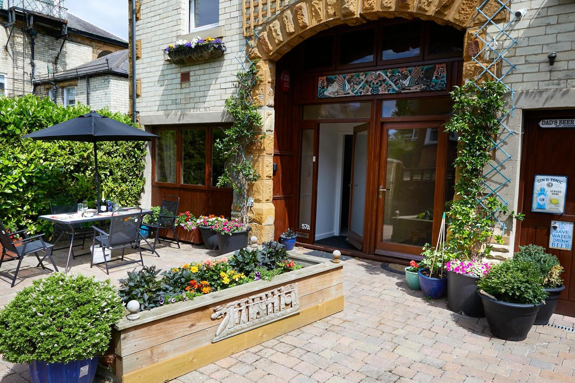 Apartment The Coach House Apartment, Dog Friendly With Patio Area, Yorkshire Coast Lets. Scarborough