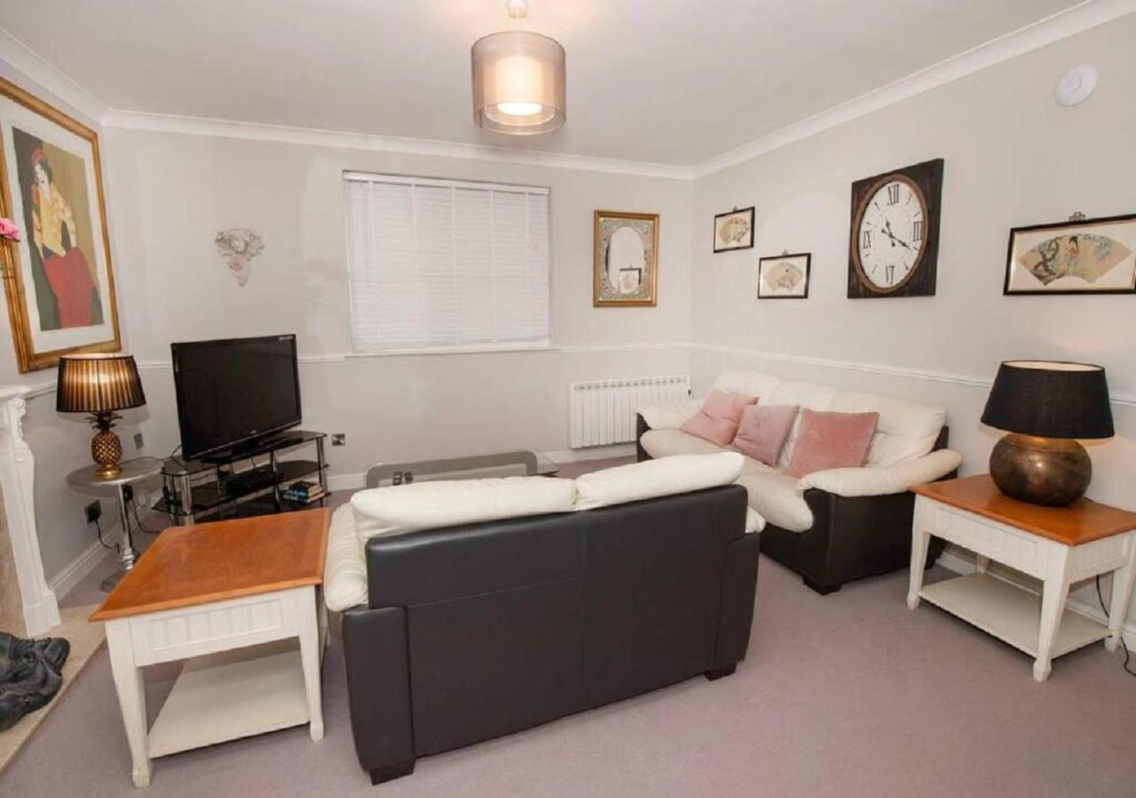 Sandpiper - Cosy In The Heart Of The Old Town Apartment *