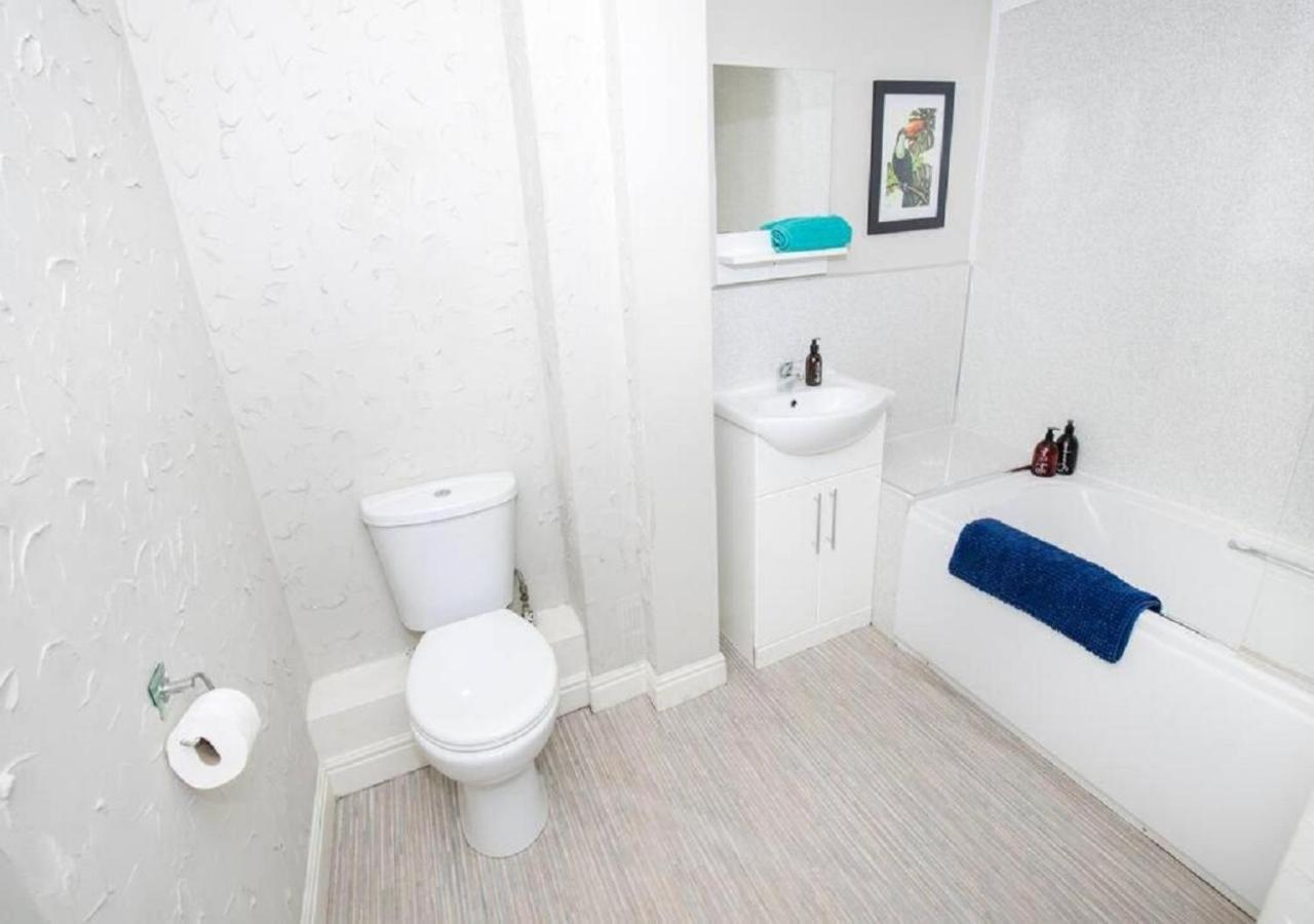 Apartment Cormorant - Beautiful 2 Bed With Sea Views Old Town *