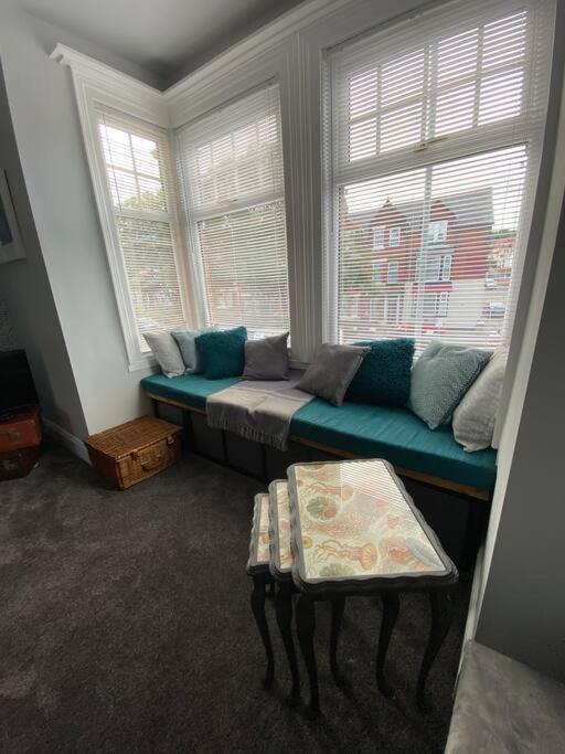 Vere House, 2, Spacious & Great Location Scarborough