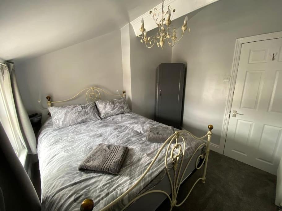 Vere House, 2, Spacious & Great Location
