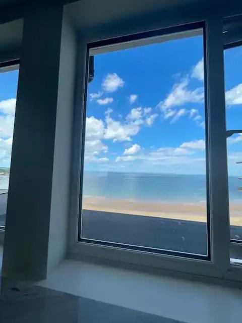 Penthouse Flat In *