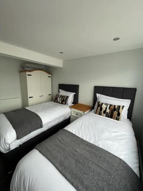 Apartment Penthouse Flat In *