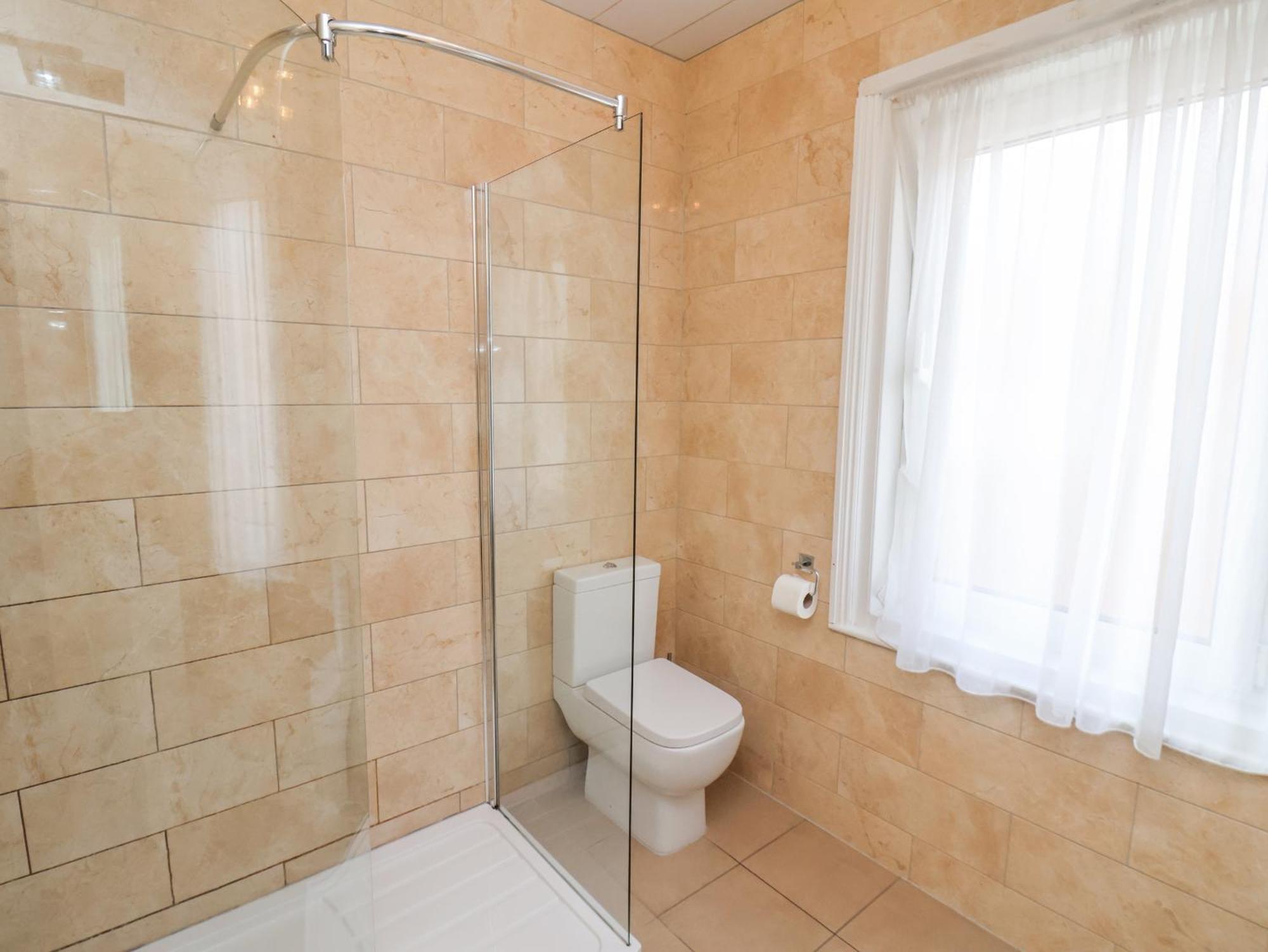 Holiday home 32 Ashville Avenue Scarborough