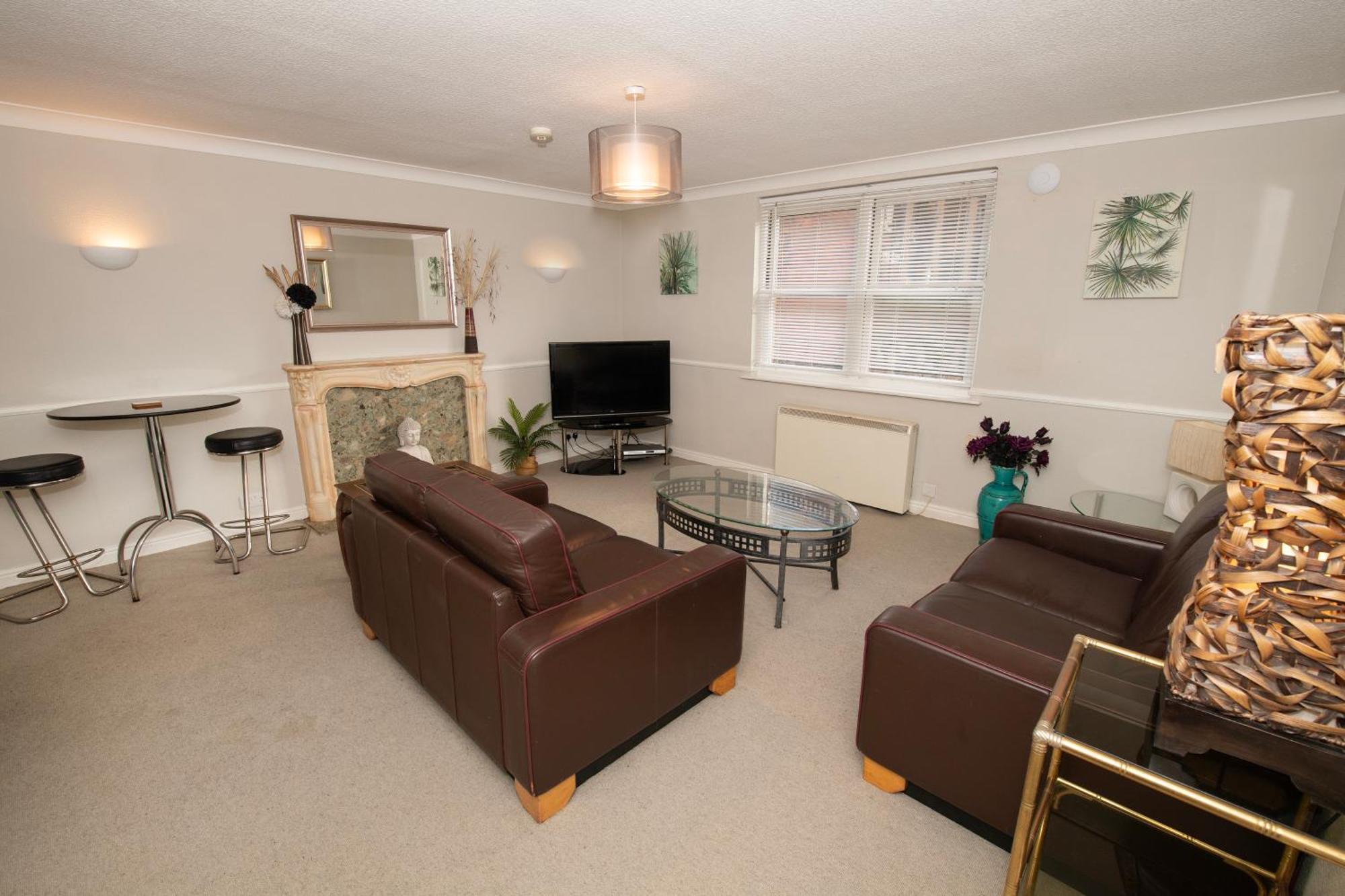 Kingfisher - Two-bed In The Beautiful Old Town Apartment Scarborough