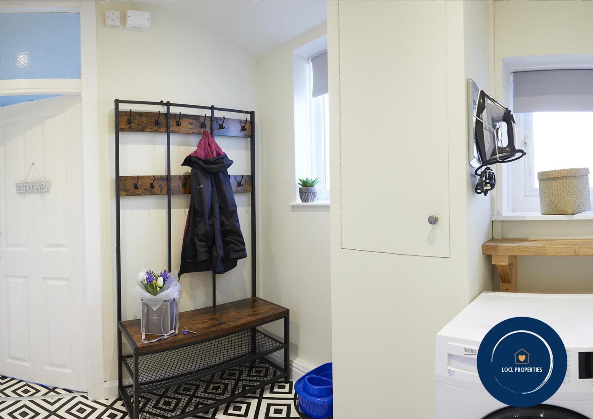 Crows Nest - Near North Bay Apartment *