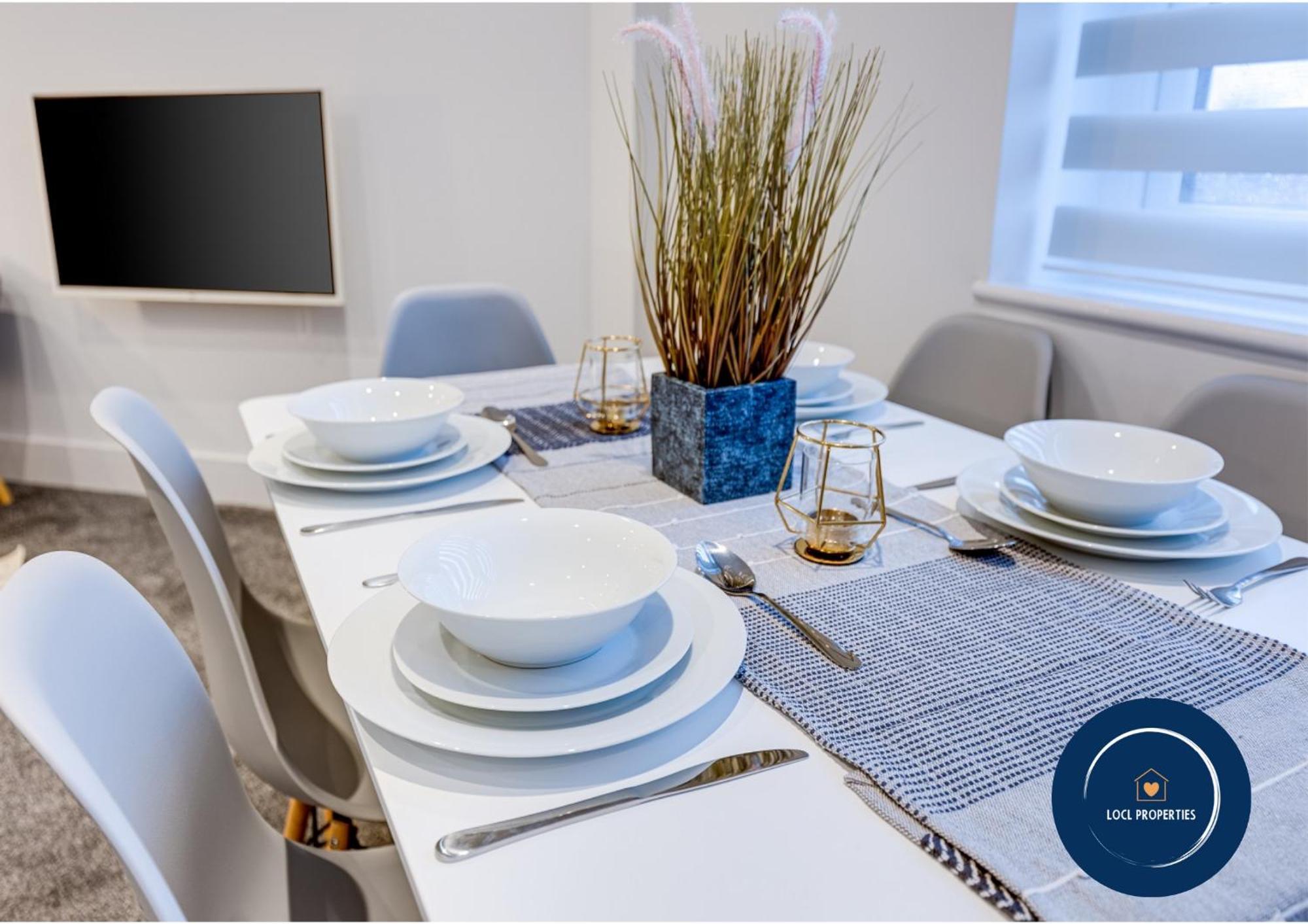 Apartment Raglan 3 - Central With Free Parking *