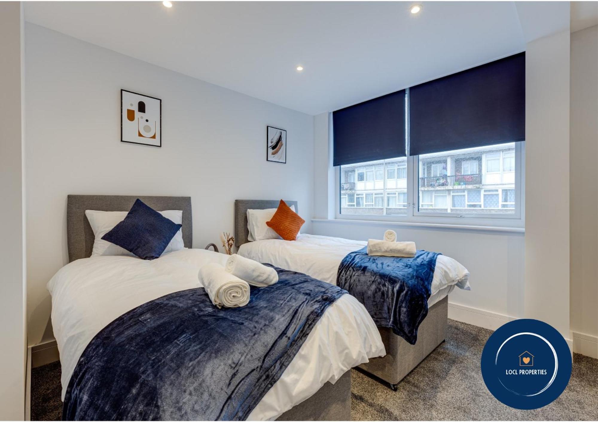 Raglan 3 - Central With Free Parking