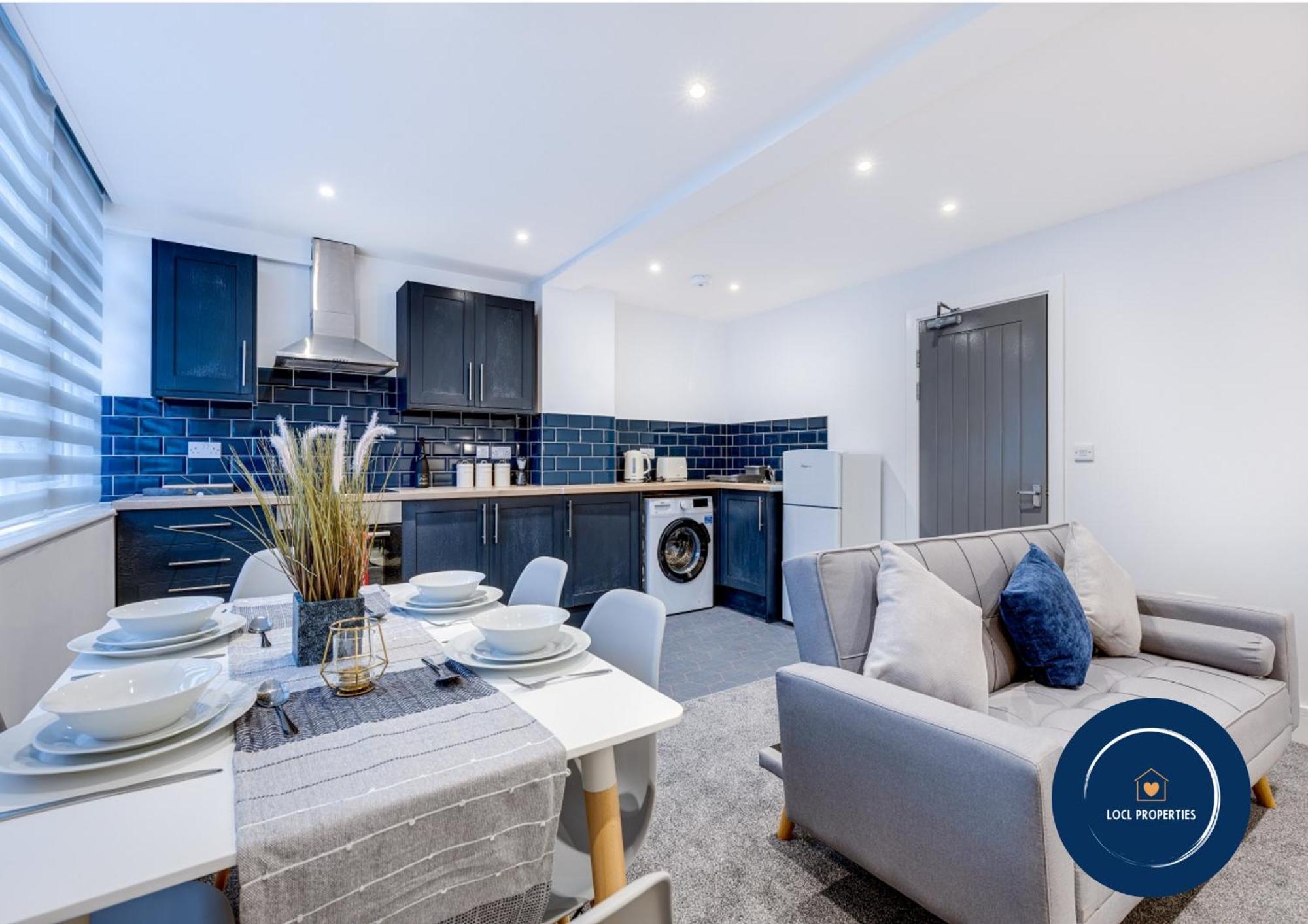Raglan 3 - Central With Free Parking Apartment *