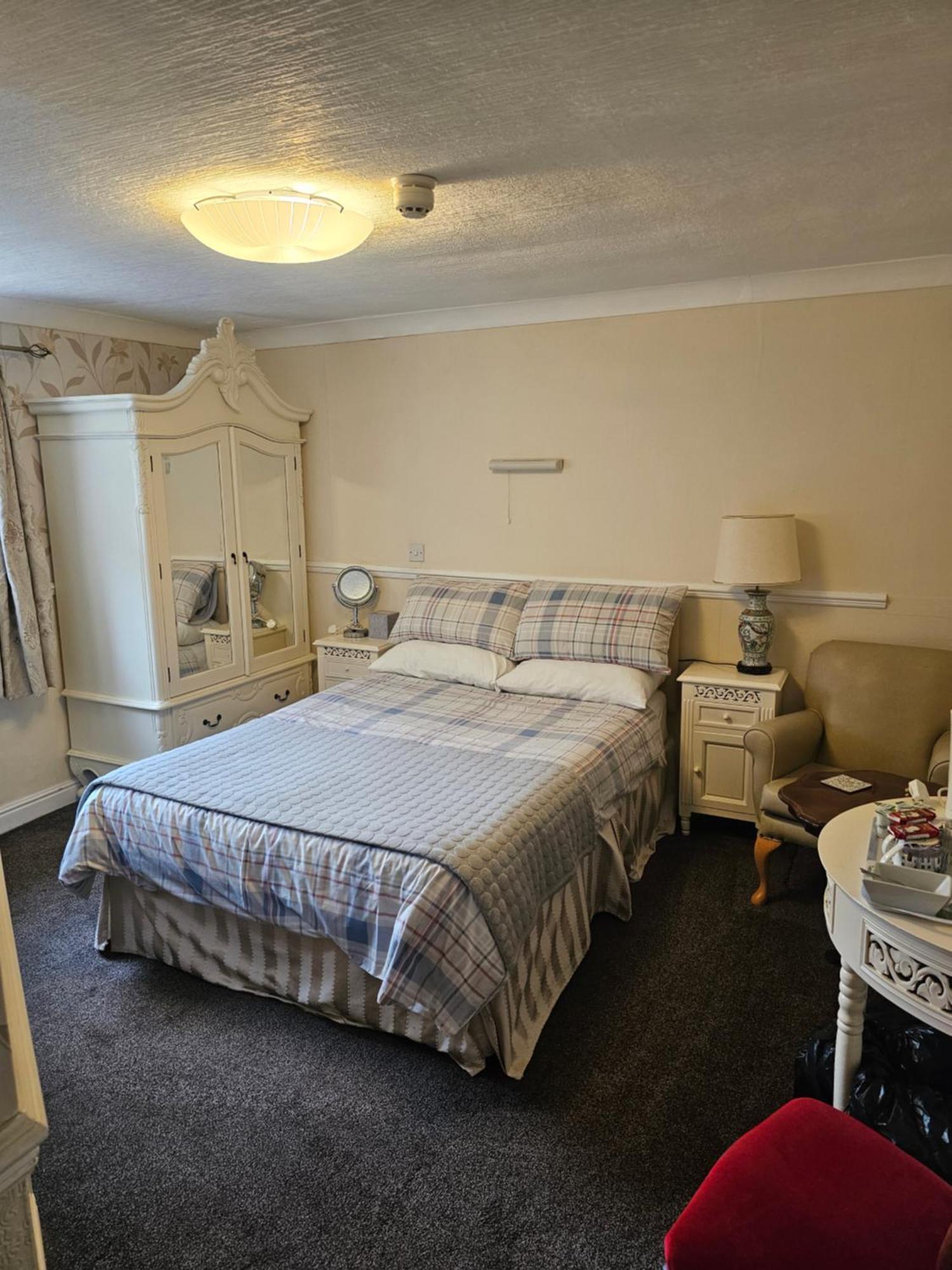 Castle By The Sea Guest house