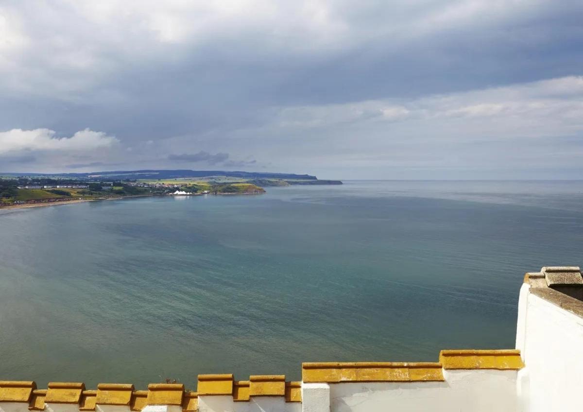 Castle By The Sea Guest house Scarborough