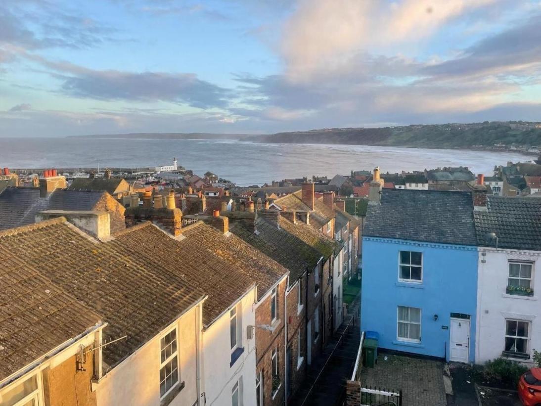 The Blue House - 3 Bed House With Parking Holiday home *