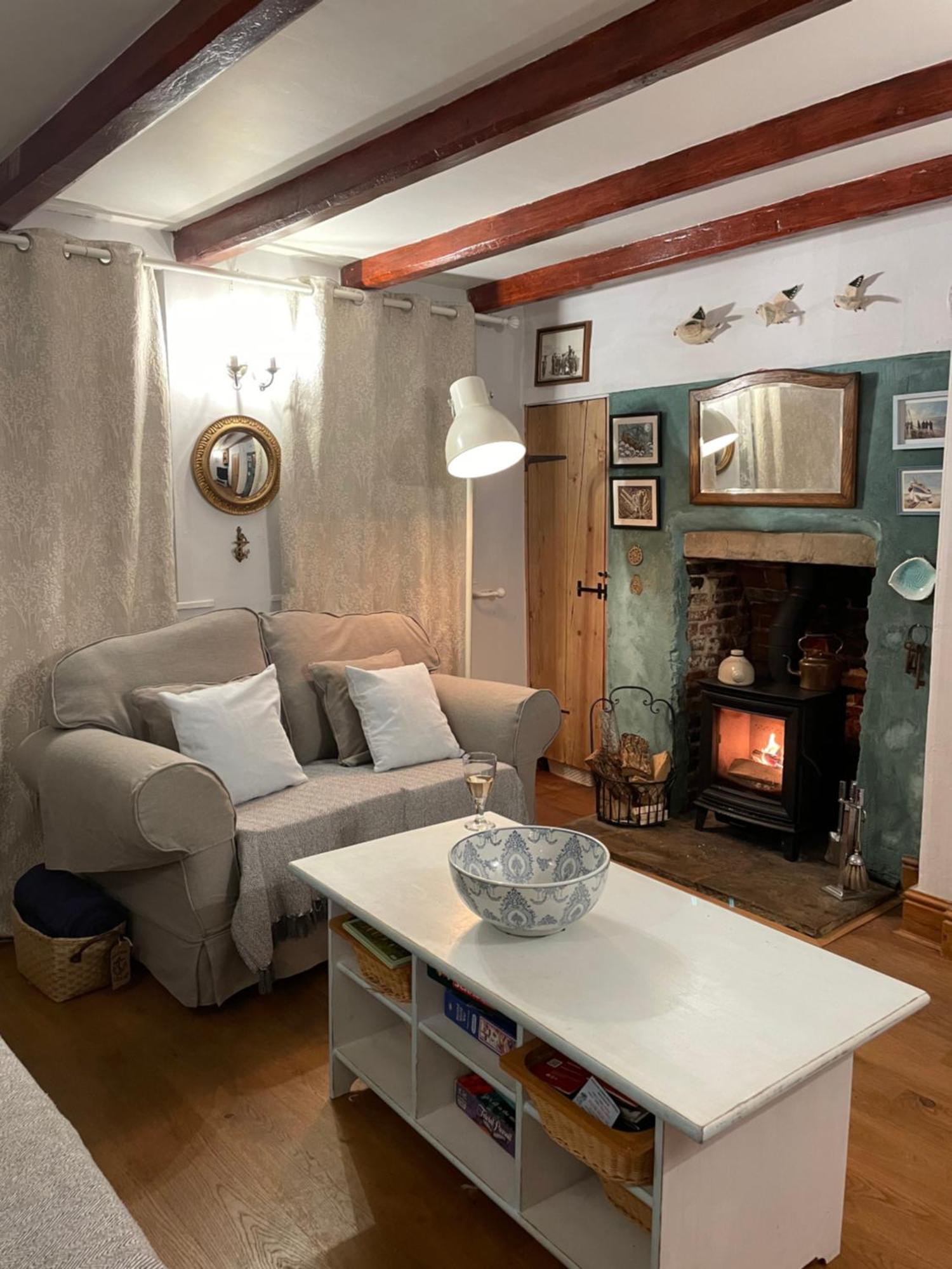 Gowland Cottage, Old Town, * Scarborough