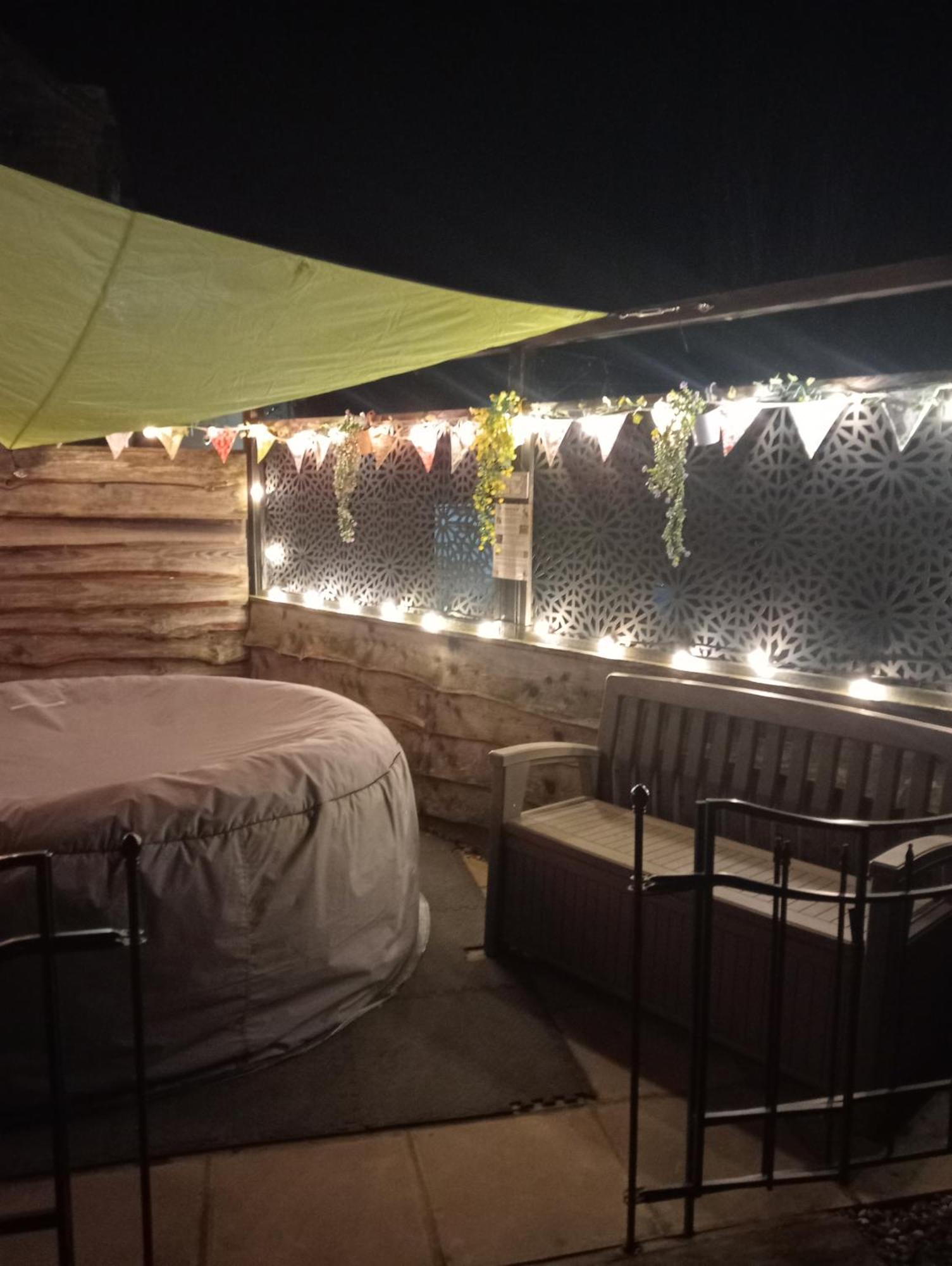 Holiday home Larch Ruston Dog Friendly With Hot Tub *