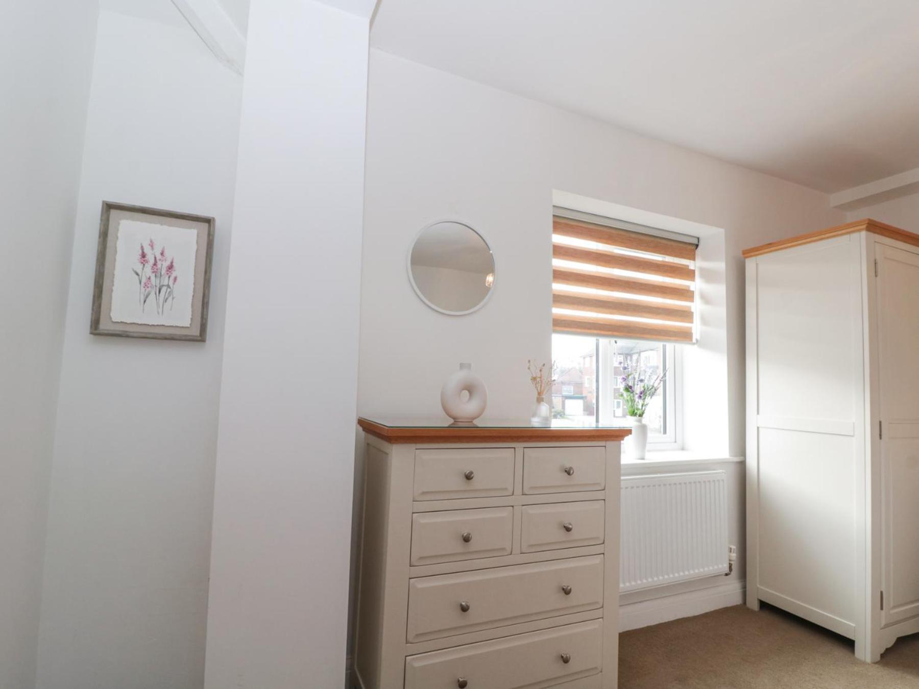 Weydale Avenue Apartment *