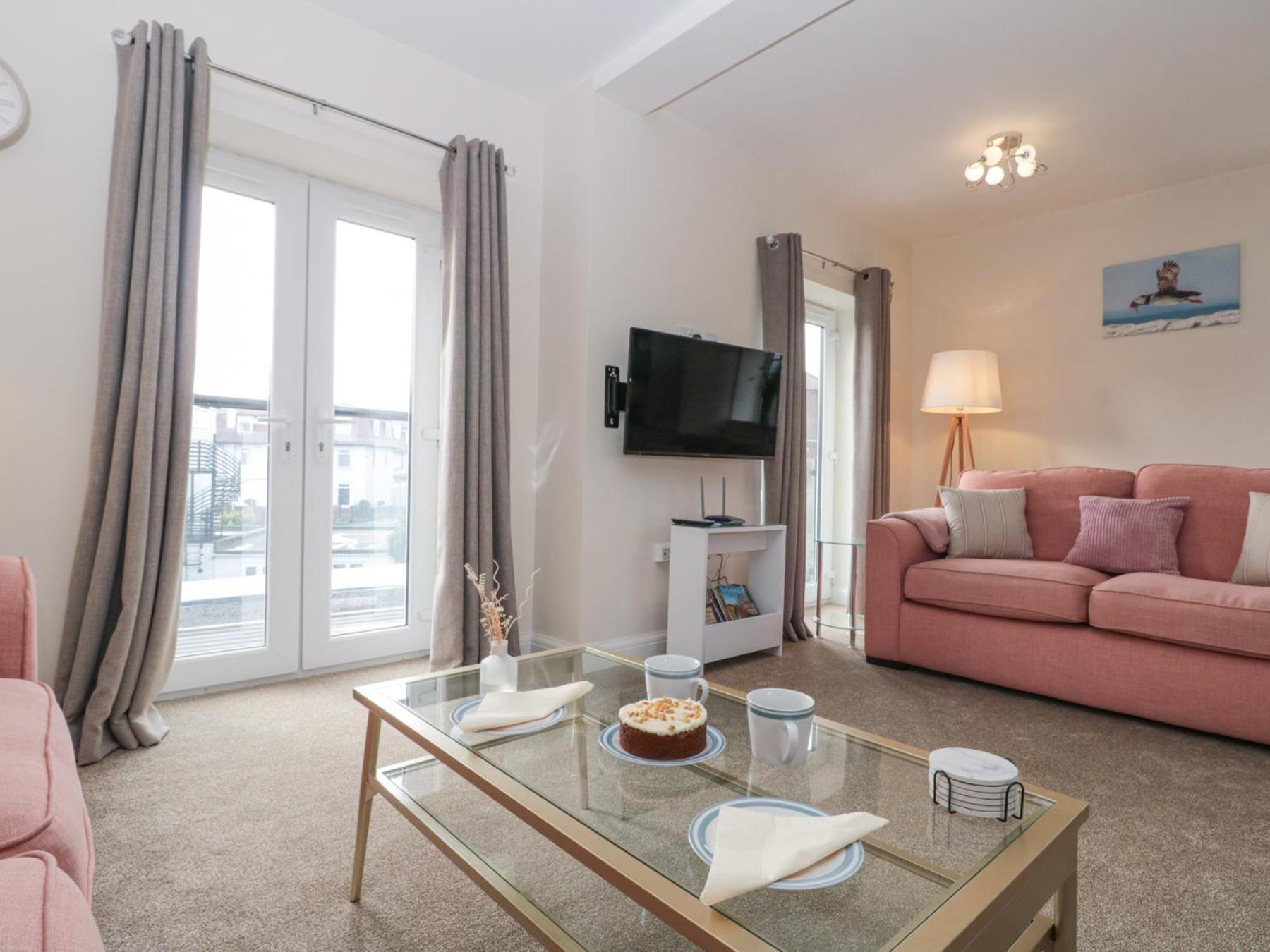 Weydale Avenue Apartment