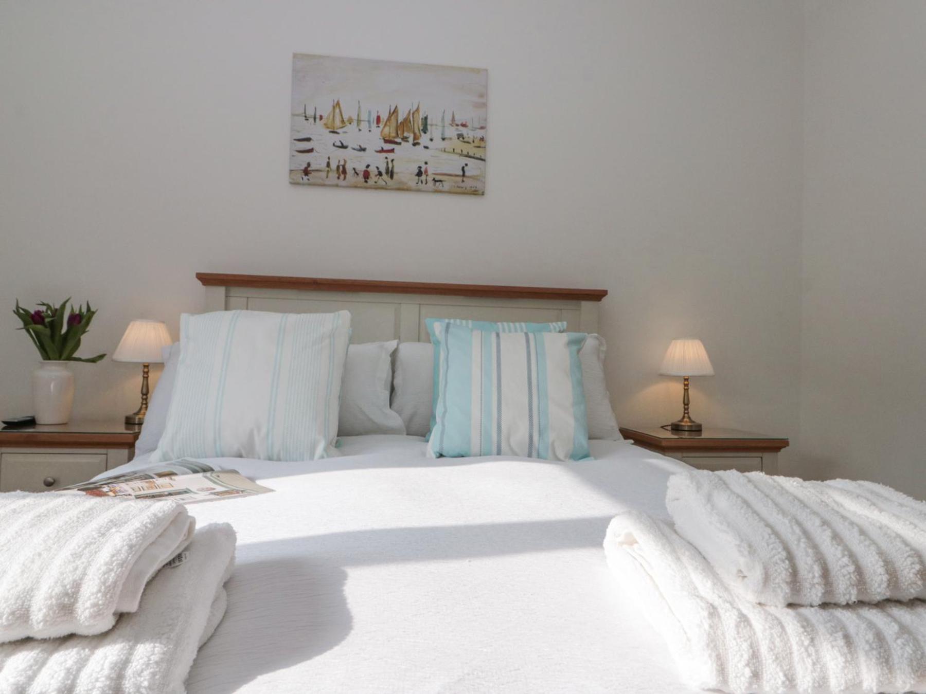 Weydale Avenue Apartment