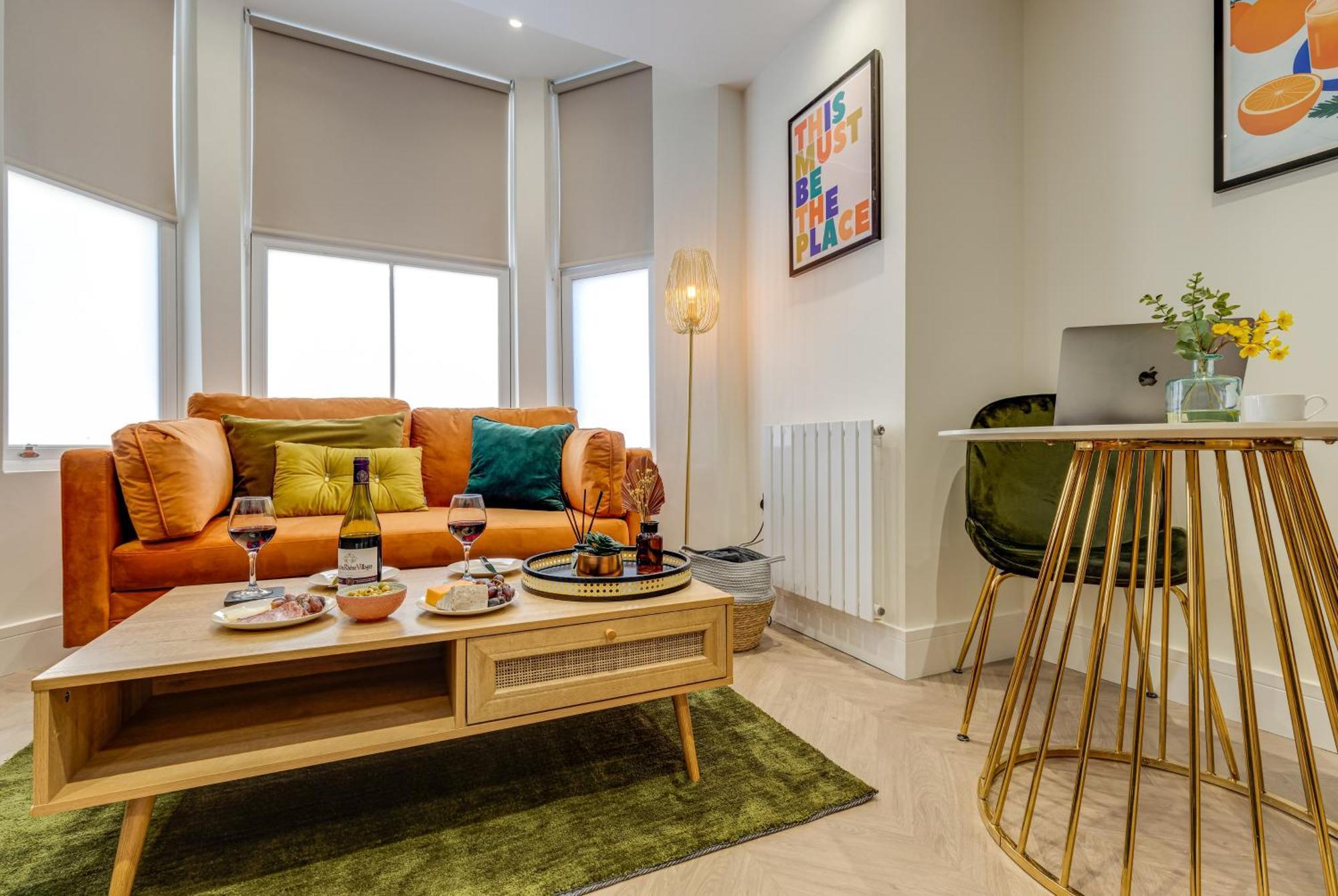 Apartment 1 - North Marine