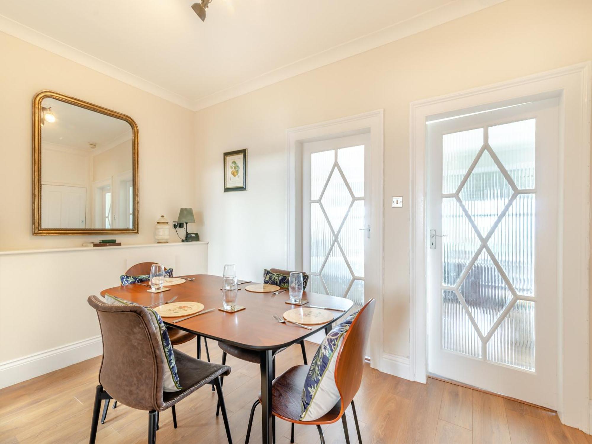 Holiday home Sea View At The Oaklands *